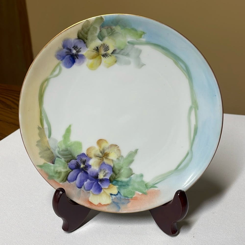 Thomas Bavaria Beautifully Hand Painted Floral 6 5/8” Plate